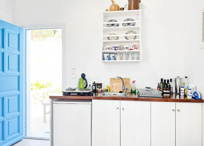 στούντιο σκοπελίτης 3 *